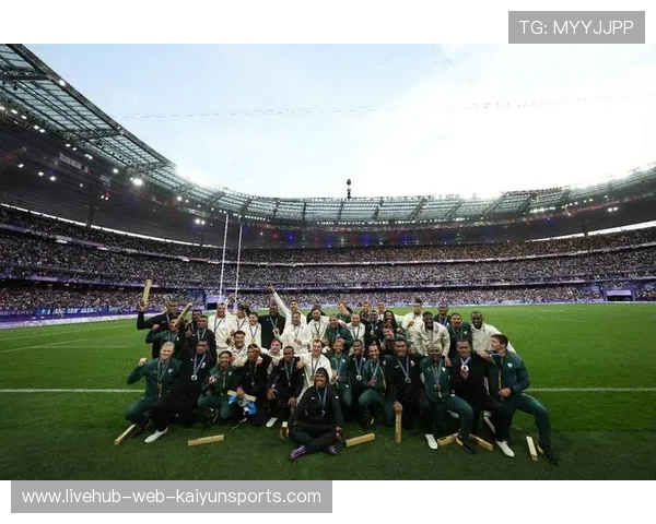 法国七人制橄榄球明星球员突破能力强劲,法国橄榄球运动员